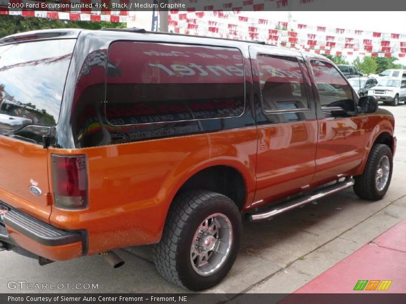 Black / Medium Graphite 2000 Ford Excursion Limited 4x4
