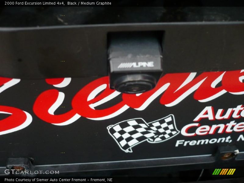 Black / Medium Graphite 2000 Ford Excursion Limited 4x4