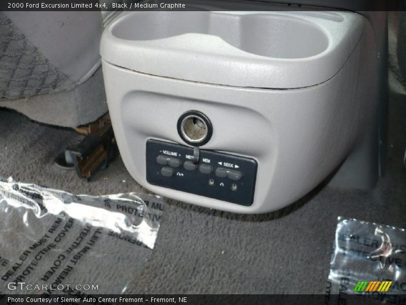 Black / Medium Graphite 2000 Ford Excursion Limited 4x4
