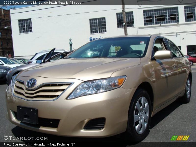 Sandy Beach Metallic / Bisque 2010 Toyota Camry LE
