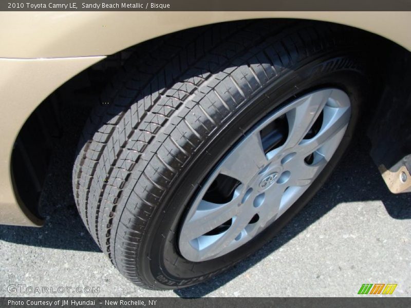 Sandy Beach Metallic / Bisque 2010 Toyota Camry LE