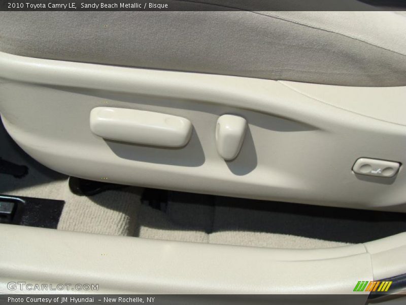 Sandy Beach Metallic / Bisque 2010 Toyota Camry LE