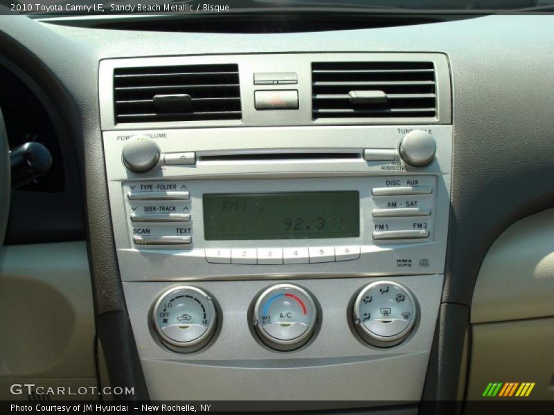 Sandy Beach Metallic / Bisque 2010 Toyota Camry LE