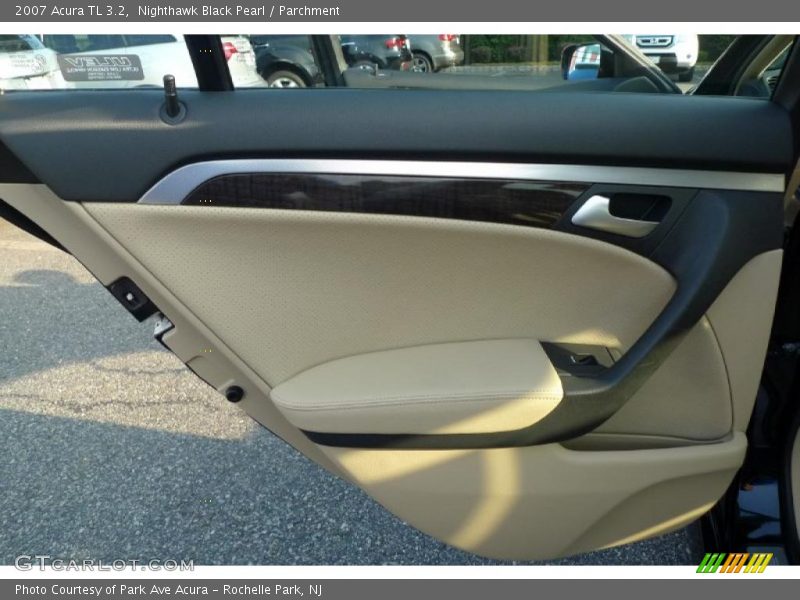 Nighthawk Black Pearl / Parchment 2007 Acura TL 3.2