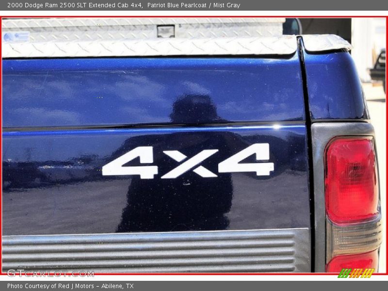 Patriot Blue Pearlcoat / Mist Gray 2000 Dodge Ram 2500 SLT Extended Cab 4x4