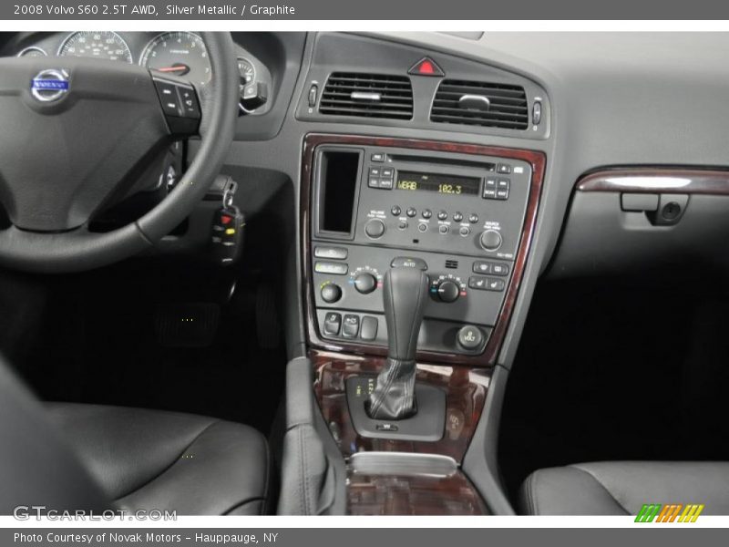 Silver Metallic / Graphite 2008 Volvo S60 2.5T AWD