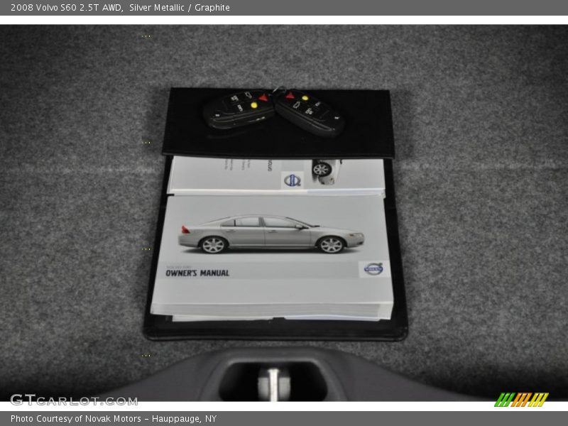Silver Metallic / Graphite 2008 Volvo S60 2.5T AWD