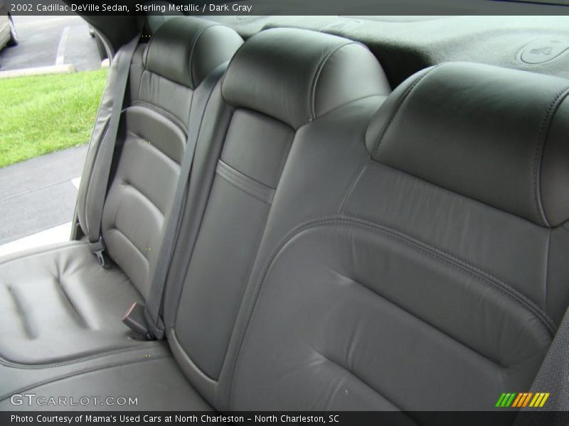 Sterling Metallic / Dark Gray 2002 Cadillac DeVille Sedan