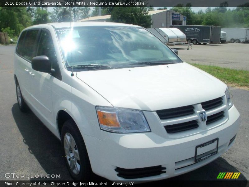 Stone White / Medium Slate Gray/Light Shale 2010 Dodge Grand Caravan SE