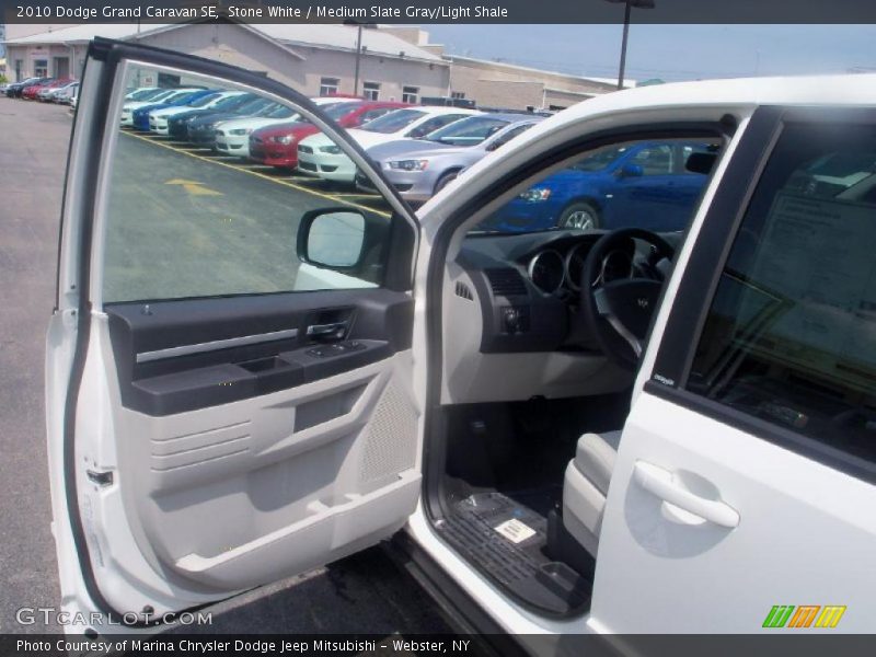 Stone White / Medium Slate Gray/Light Shale 2010 Dodge Grand Caravan SE