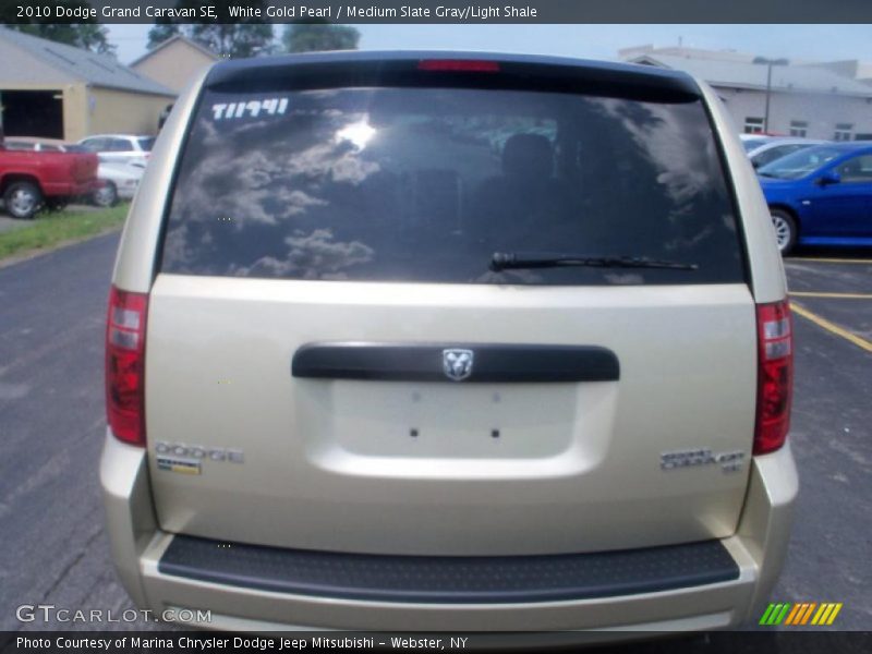 White Gold Pearl / Medium Slate Gray/Light Shale 2010 Dodge Grand Caravan SE