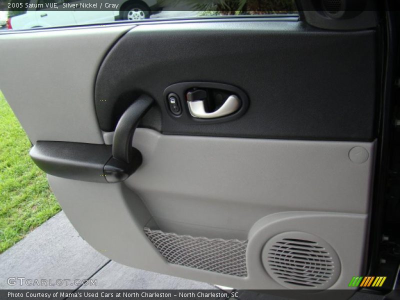 Silver Nickel / Gray 2005 Saturn VUE
