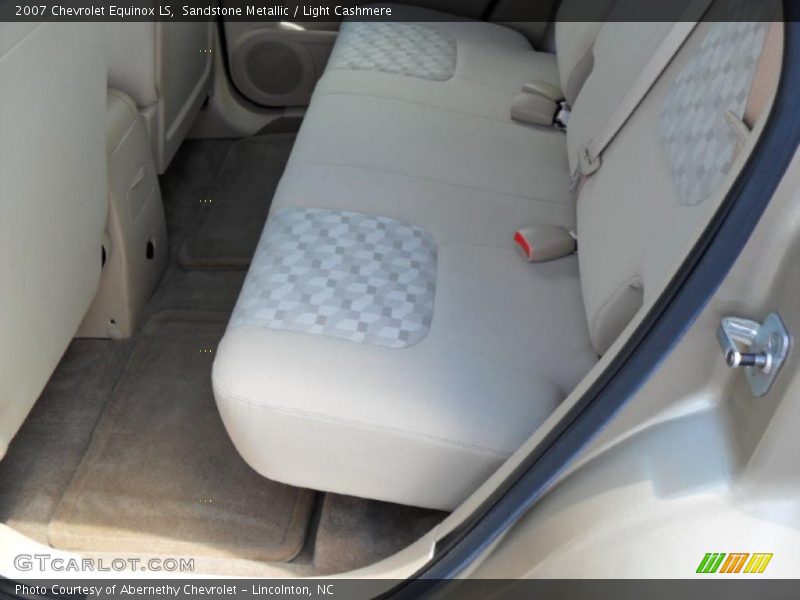 Sandstone Metallic / Light Cashmere 2007 Chevrolet Equinox LS