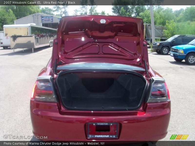 Ultra Red Pearl / Black 2007 Mitsubishi Galant ES