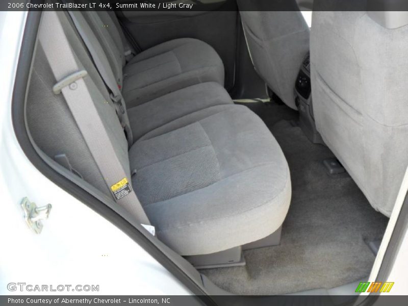 Summit White / Light Gray 2006 Chevrolet TrailBlazer LT 4x4