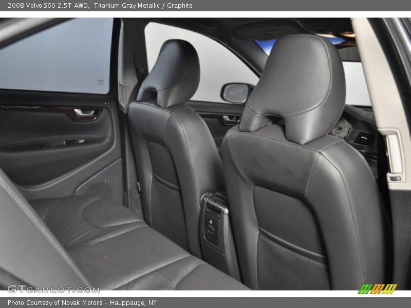 Titanium Gray Metallic / Graphite 2008 Volvo S60 2.5T AWD