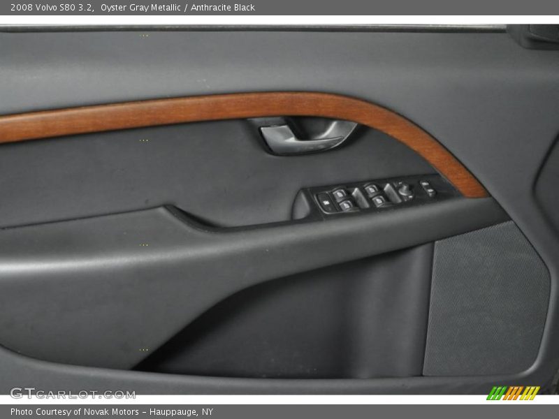 Oyster Gray Metallic / Anthracite Black 2008 Volvo S80 3.2
