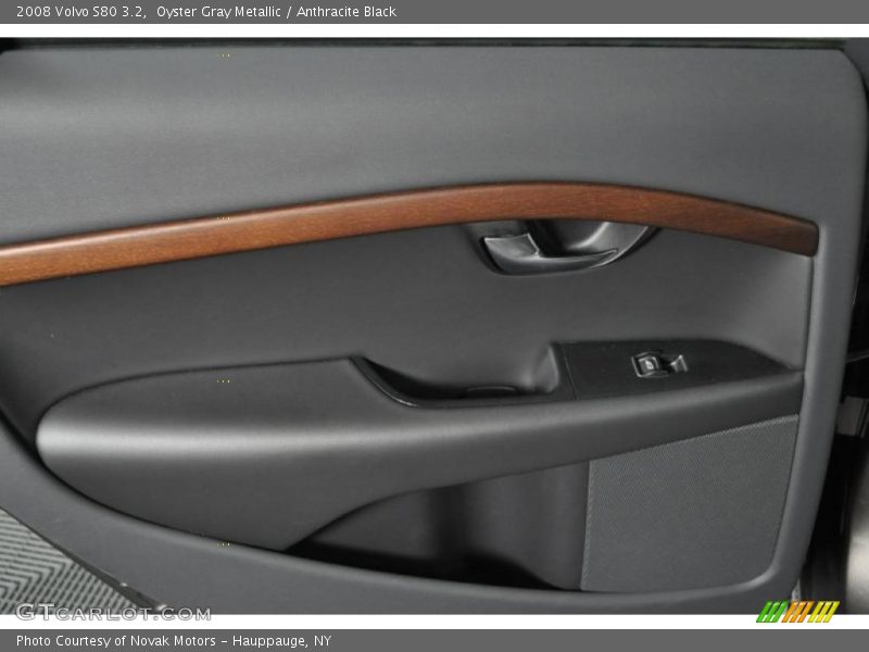 Oyster Gray Metallic / Anthracite Black 2008 Volvo S80 3.2
