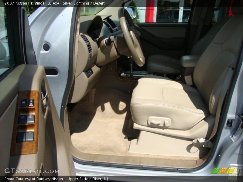 Silver Lightning / Desert 2007 Nissan Pathfinder LE 4x4