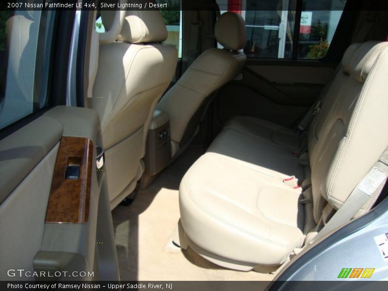 Silver Lightning / Desert 2007 Nissan Pathfinder LE 4x4