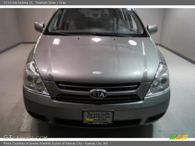 Titanium Silver / Gray 2010 Kia Sedona LX