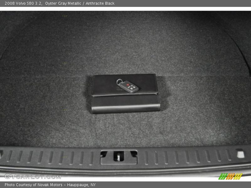 Oyster Gray Metallic / Anthracite Black 2008 Volvo S80 3.2