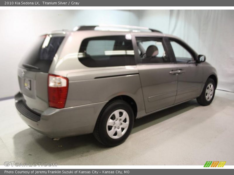 Titanium Silver / Gray 2010 Kia Sedona LX