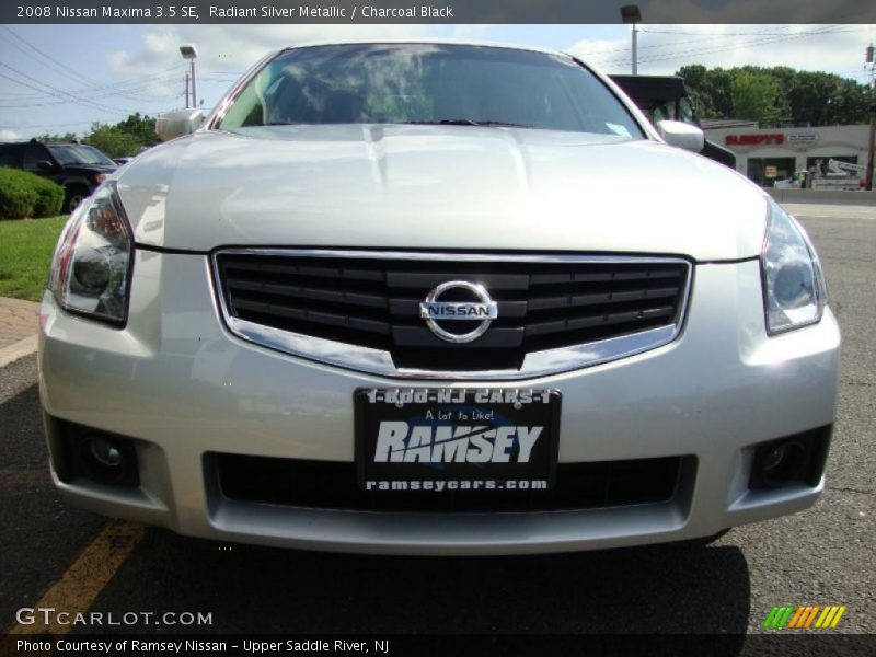 Radiant Silver Metallic / Charcoal Black 2008 Nissan Maxima 3.5 SE
