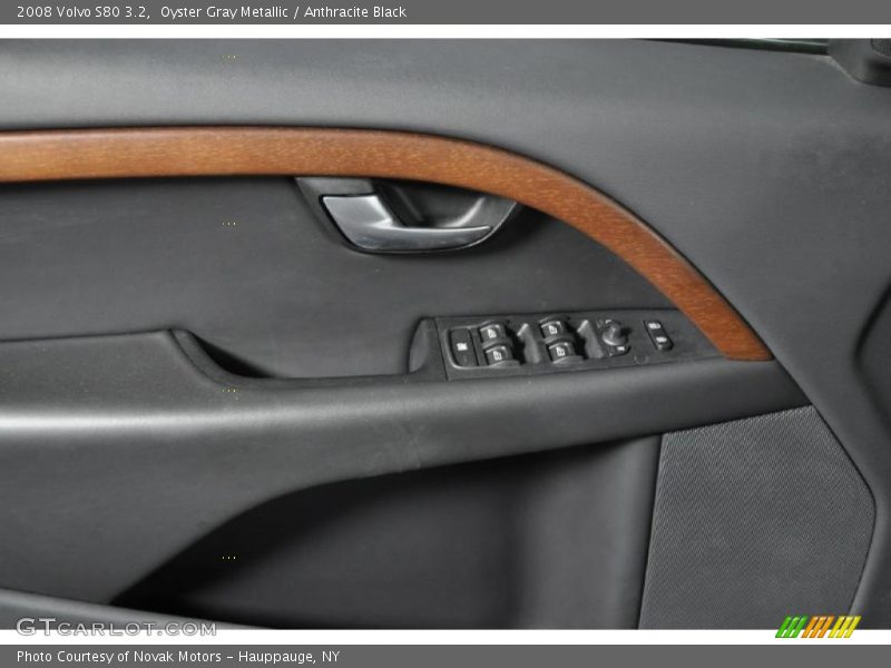 Oyster Gray Metallic / Anthracite Black 2008 Volvo S80 3.2