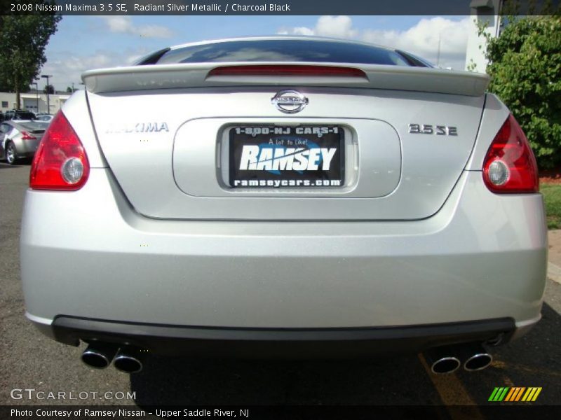 Radiant Silver Metallic / Charcoal Black 2008 Nissan Maxima 3.5 SE