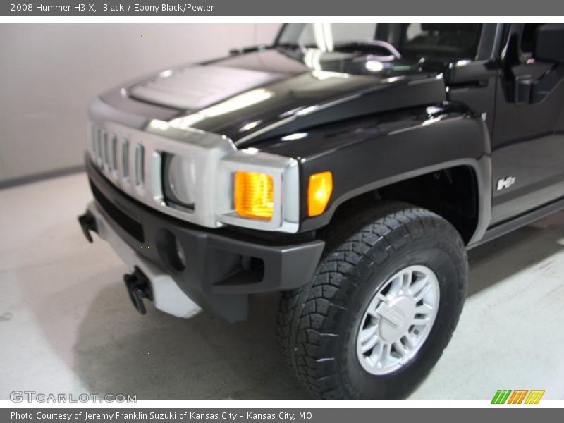 Black / Ebony Black/Pewter 2008 Hummer H3 X