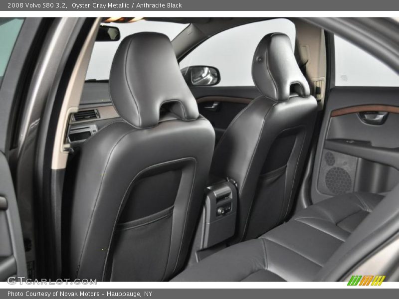 Oyster Gray Metallic / Anthracite Black 2008 Volvo S80 3.2
