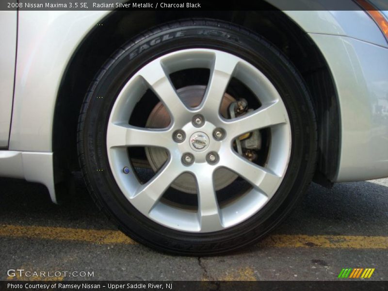 Radiant Silver Metallic / Charcoal Black 2008 Nissan Maxima 3.5 SE