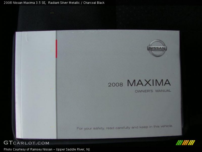 Radiant Silver Metallic / Charcoal Black 2008 Nissan Maxima 3.5 SE