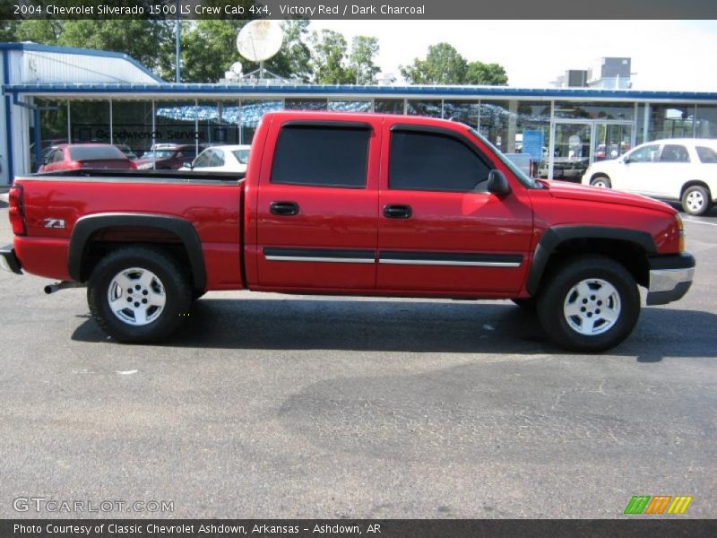 Victory Red / Dark Charcoal 2004 Chevrolet Silverado 1500 LS Crew Cab 4x4