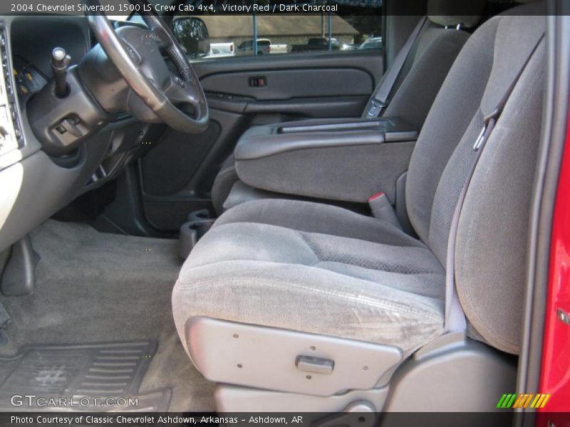 Victory Red / Dark Charcoal 2004 Chevrolet Silverado 1500 LS Crew Cab 4x4