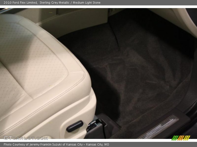 Sterling Grey Metallic / Medium Light Stone 2010 Ford Flex Limited