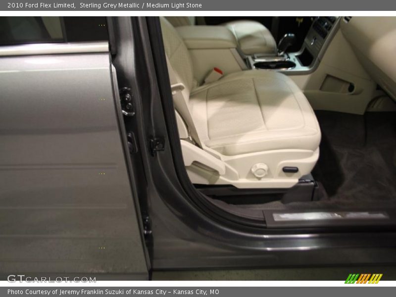 Sterling Grey Metallic / Medium Light Stone 2010 Ford Flex Limited