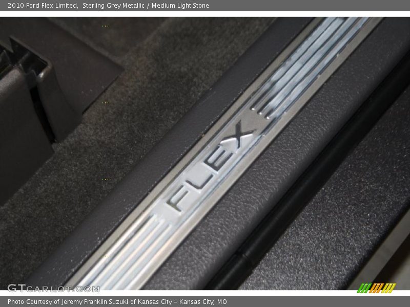 Sterling Grey Metallic / Medium Light Stone 2010 Ford Flex Limited