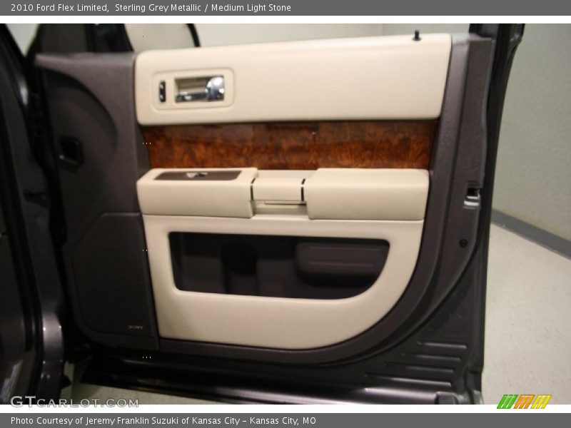 Sterling Grey Metallic / Medium Light Stone 2010 Ford Flex Limited