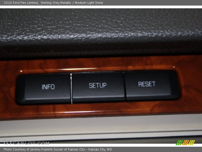 Sterling Grey Metallic / Medium Light Stone 2010 Ford Flex Limited