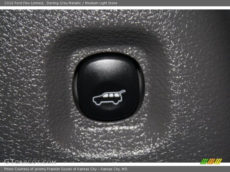 Sterling Grey Metallic / Medium Light Stone 2010 Ford Flex Limited