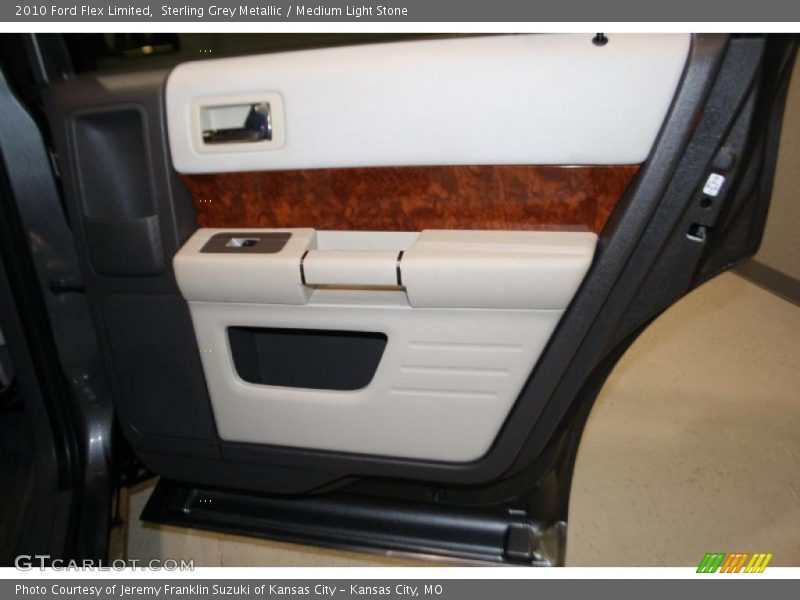 Sterling Grey Metallic / Medium Light Stone 2010 Ford Flex Limited