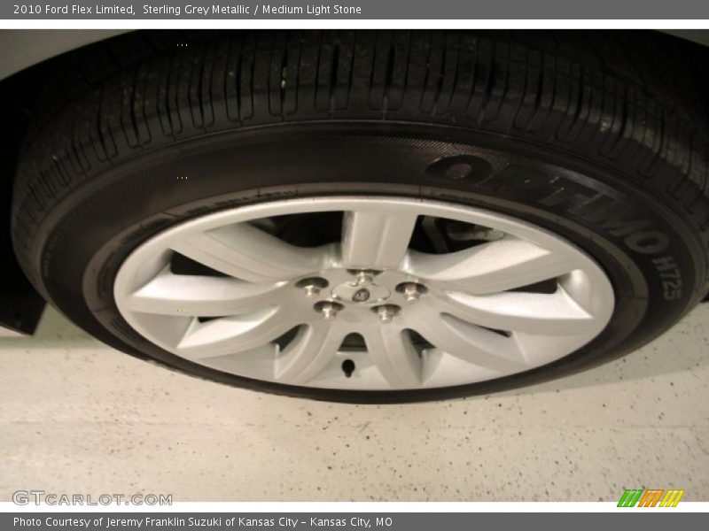 Sterling Grey Metallic / Medium Light Stone 2010 Ford Flex Limited