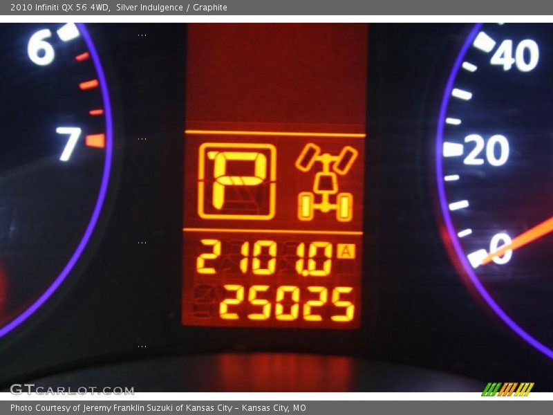 Silver Indulgence / Graphite 2010 Infiniti QX 56 4WD