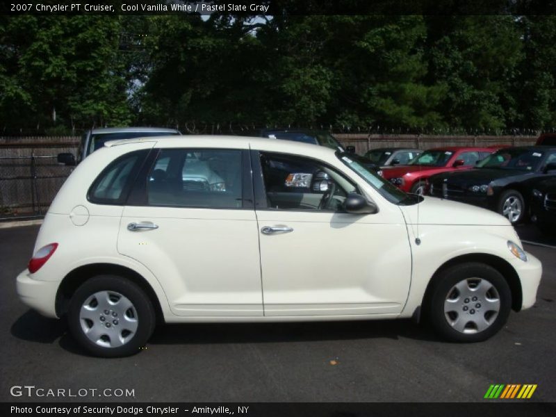 Cool Vanilla White / Pastel Slate Gray 2007 Chrysler PT Cruiser