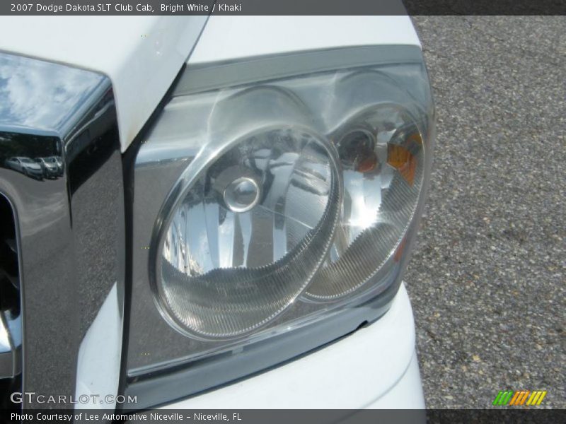 Bright White / Khaki 2007 Dodge Dakota SLT Club Cab