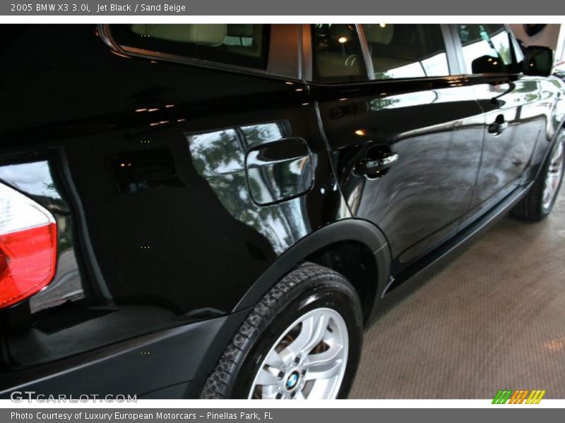 Jet Black / Sand Beige 2005 BMW X3 3.0i
