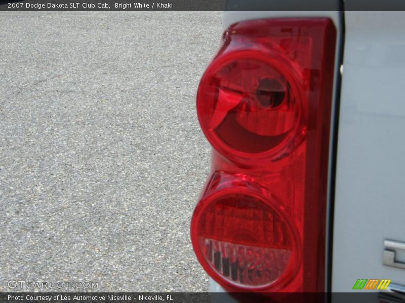 Bright White / Khaki 2007 Dodge Dakota SLT Club Cab
