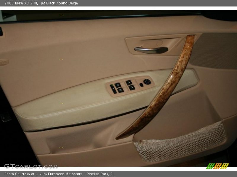 Jet Black / Sand Beige 2005 BMW X3 3.0i